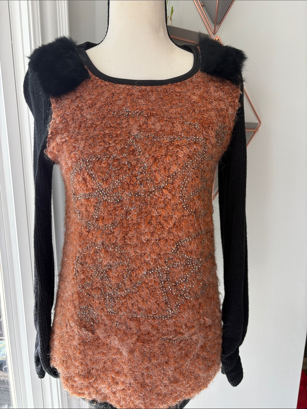 Cozy Two-Tone Crewneck Sweater in Rust and Black
